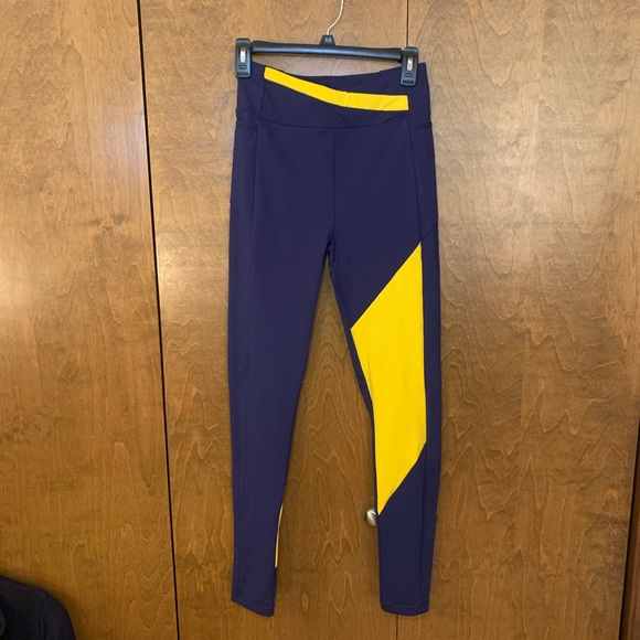 Gymshark Pants - Gymshark Asymmetrical Leggings